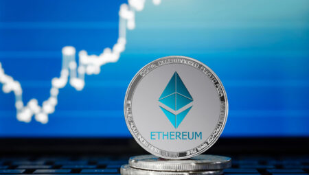 Ethereum Aktif Adresleri Pik Yaptı, Santiment Fiyatta Toparlanma Sinyali Dedi!