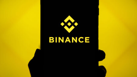 Binance Borsasından Hafta Sonu 4,5x Yapan Altcoin’e Vadeli Listelemesi!