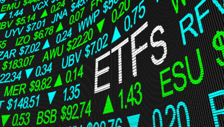 Bloomberg Analistinden Bitcoin ETF Yorumu: “SEC Köşeye Sıkıştı”