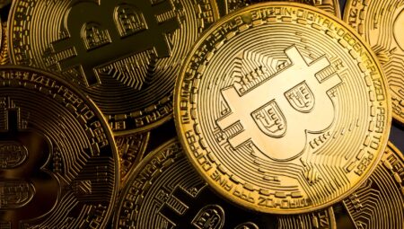 Bitcoin’de Dördüncü Halving Bitti: Fiyat Ne Durumda?