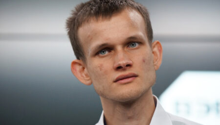 Vitalik Buterin’den Airdrop Dağıtan Altcoin İçin Mesaj: Beni Heyecanlandırıyor!